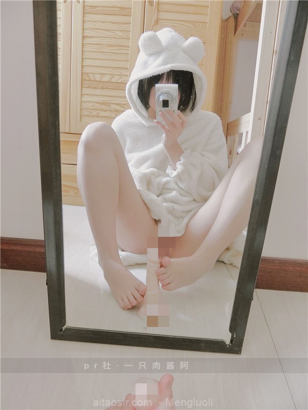 【梦酱推荐】一只肉酱阿之印熊（54P/3V） COSPLAY-第1张